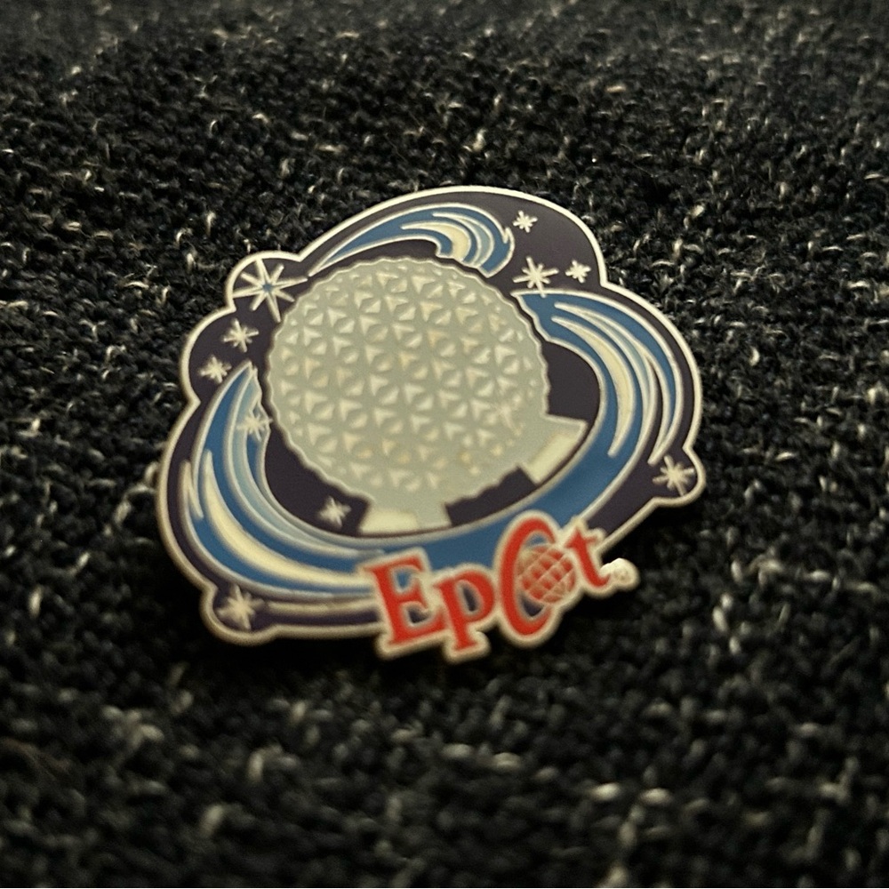 2008 Disney Epcot Center Disney World Official Pin